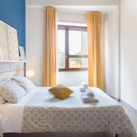 Laterani 3 Bedrooms With Parking *