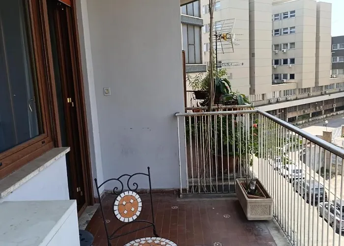 Apartmán Laterani 3 Bedrooms With Parking *