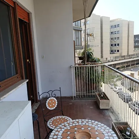 Apartment Laterani 3 Bedrooms With Parking *
